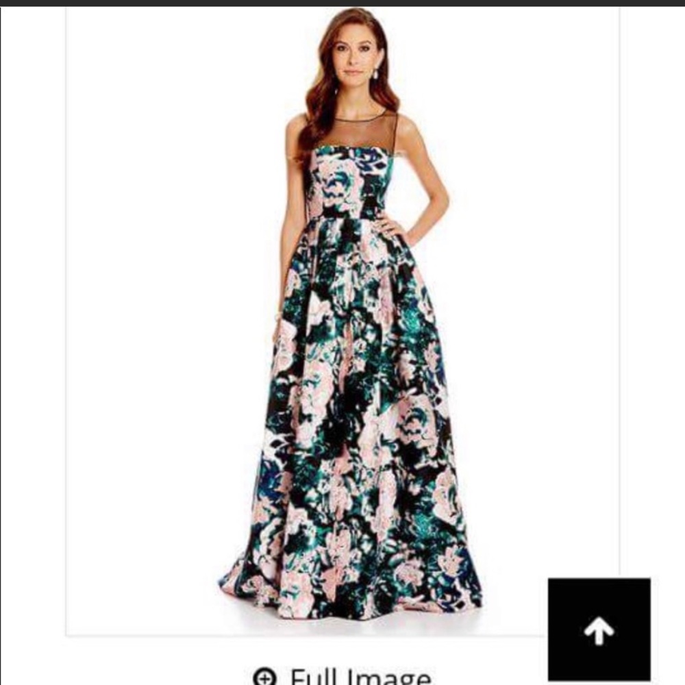 Adrianna Papell ball Gown